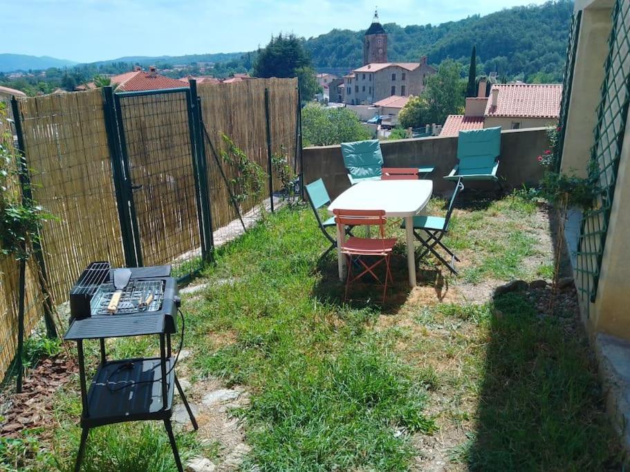 Maison 4 Pers Avec Jardin Au Pied Des Montagnes Ria Екстер'єр фото
