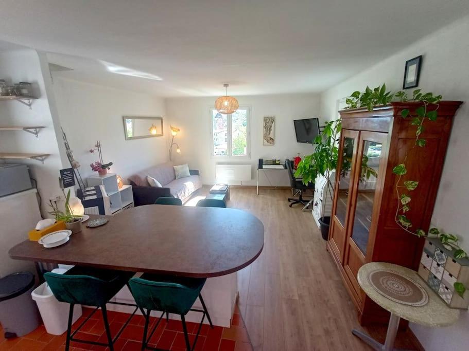 Maison 4 Pers Avec Jardin Au Pied Des Montagnes Ria Екстер'єр фото